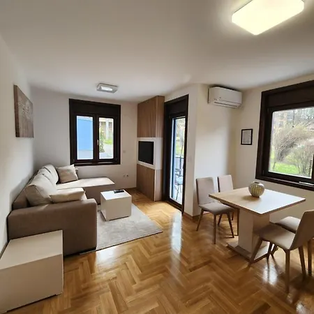 Dux - Apartment