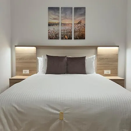 Dux - Apartment *